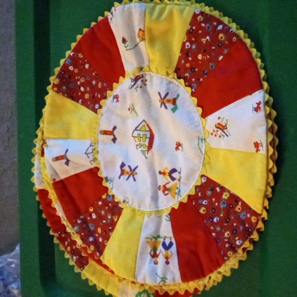 Set of 4 Quilted Place mats
